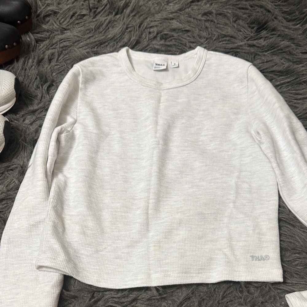 TNA Heather Gray Long Sleeve Shirt